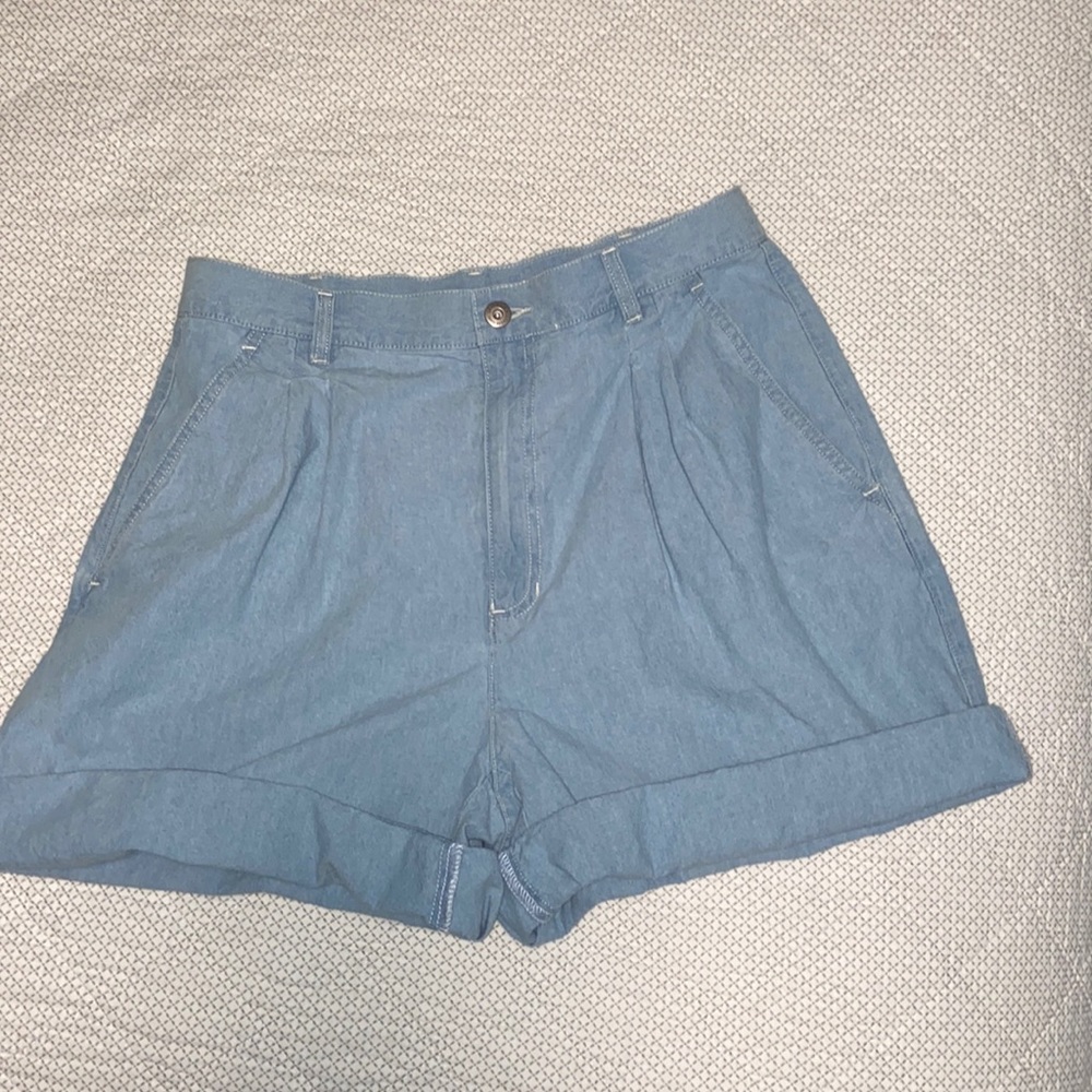 Liz Claiborne Lizwear Pleated Bermuda shorts light blue size 12 - Picture 5 of 7